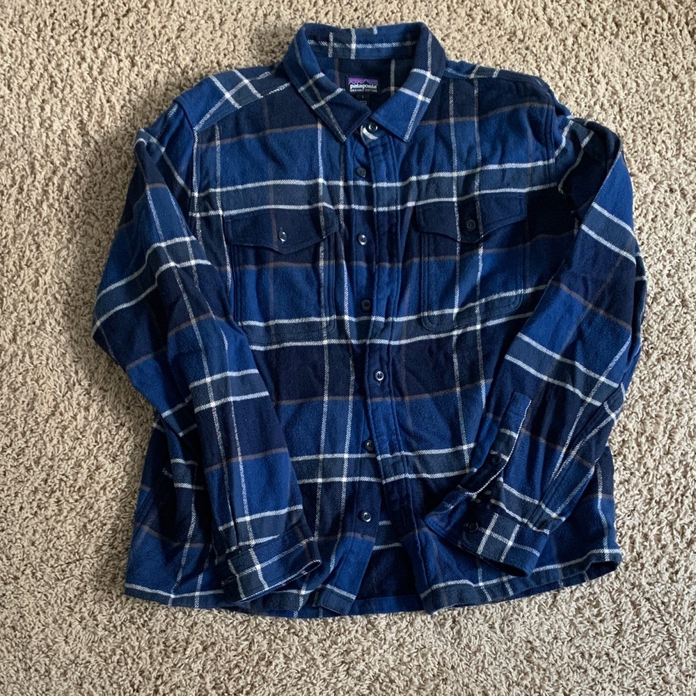 Patagonia Navy and White Plaid Button Down Shirt